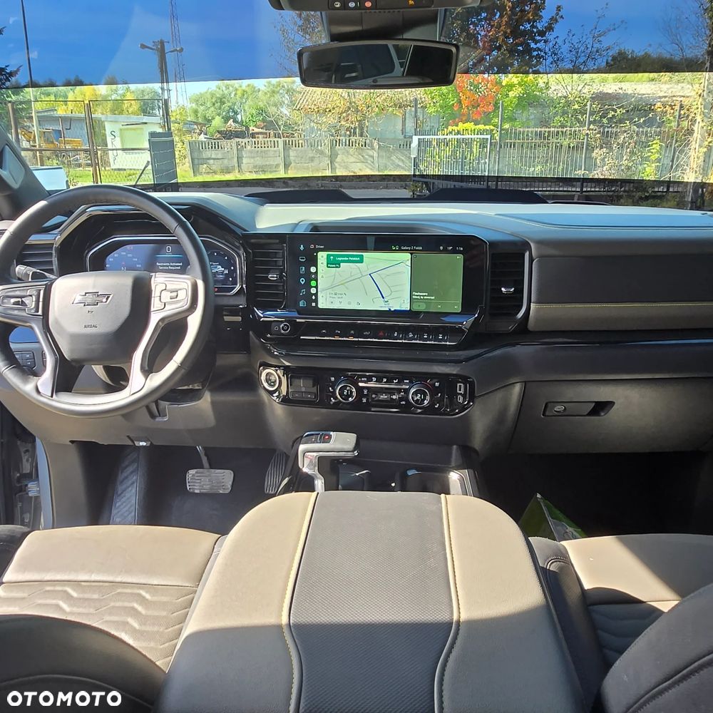 Chevrolet Silverado - 14