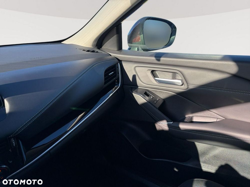 Nissan Qashqai 1.3 DIG-T mHEV N-Connecta Xtronic - 20