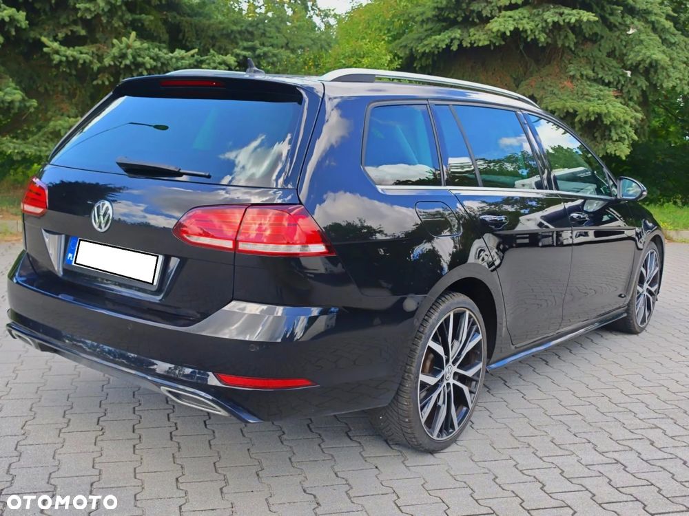 Volkswagen Golf Variant 2.0 TDI SCR DSG R-Line - 4