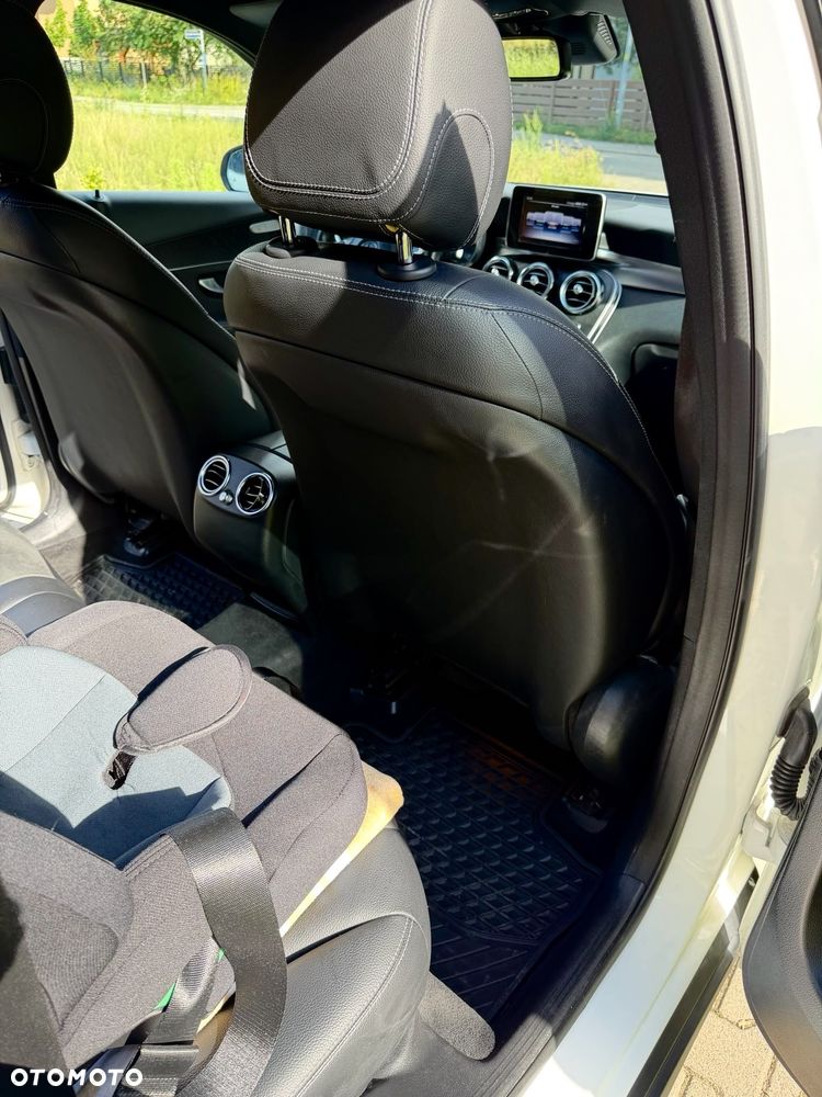 Mercedes-Benz GLC - 15