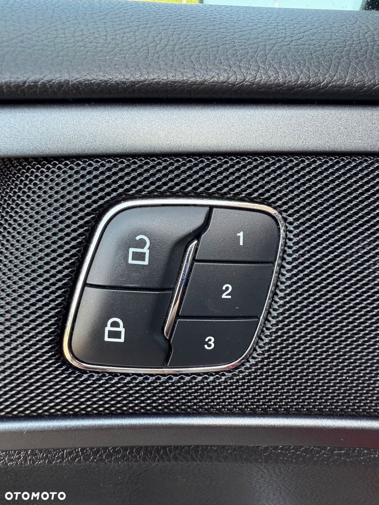 Ford Fusion 2.0 EcoBoost Titanium - 21