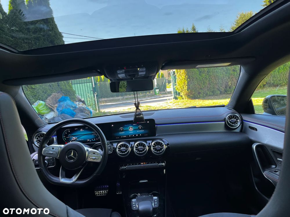 Mercedes-Benz CLA 200 AMG Line 7G-DCT - 15
