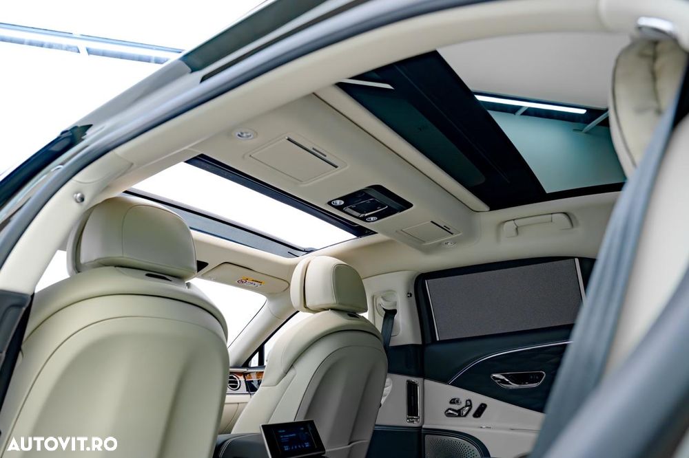 Bentley Flying Spur V8 - 13
