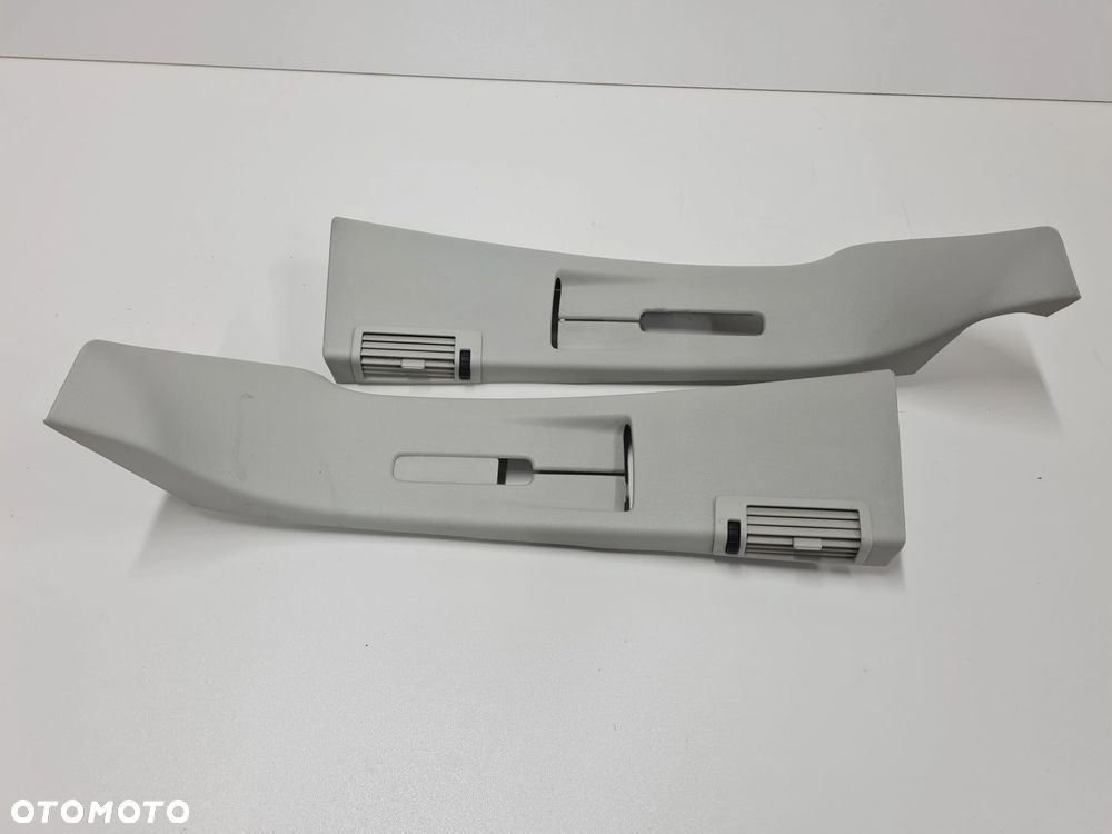 VW T5 TRANSPORTER tapicerka słupka B lewa prawa komplet NAWIEW 7H0867243 - 1