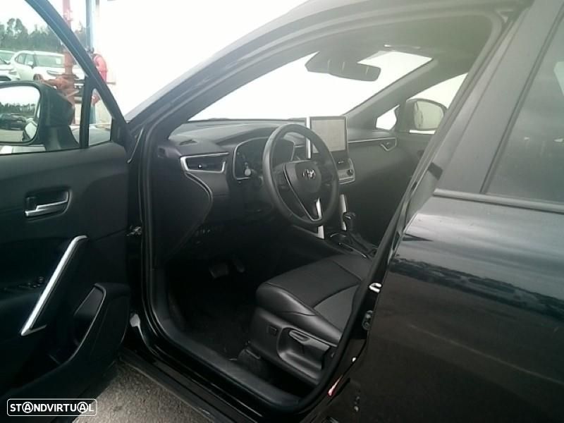 Toyota Corolla Cross 1.8 Hybrid Luxury - 6