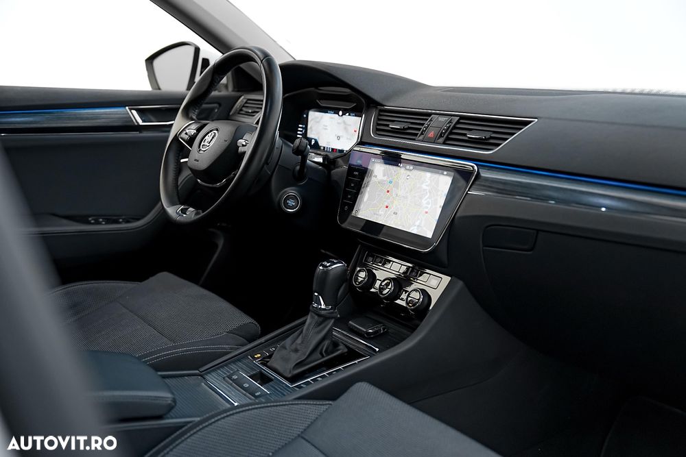 Skoda Superb 2.0 TDI DSG Style - 12