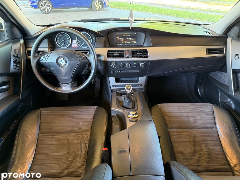 BMW Seria 5 530i - 36