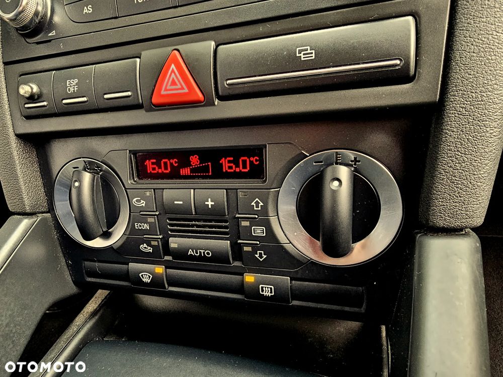 Audi A3 3-drzwiowe 1.6 Limited Edition - 16