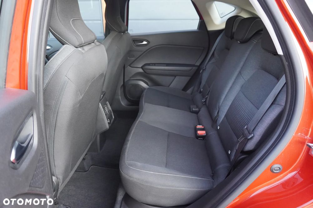 Renault Captur TCe Mild Hybrid 140 GPF TECHNO - 10