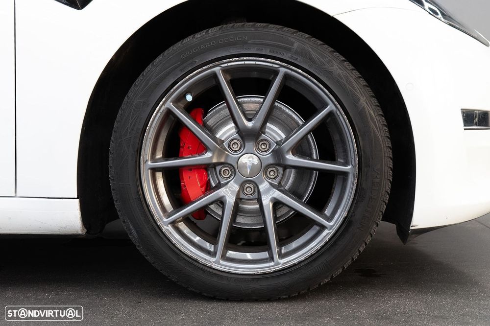 Tesla Model 3 Long-Range Dual Motor AWD - 12