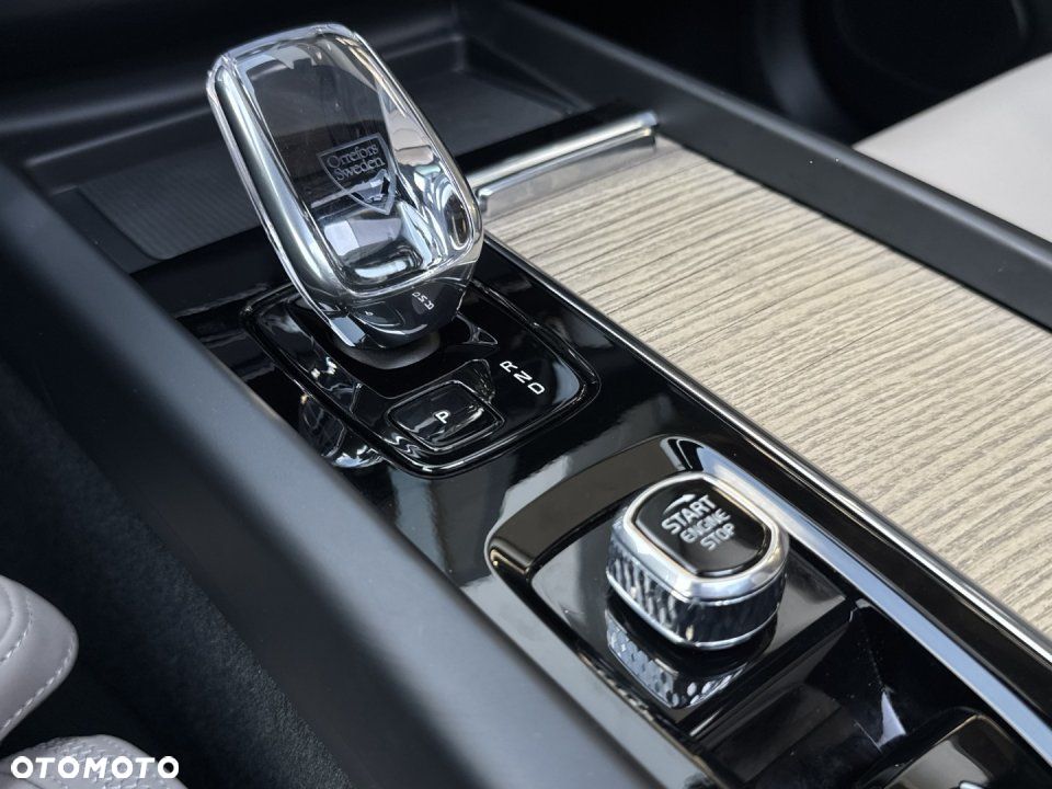 Volvo XC 60 - 23
