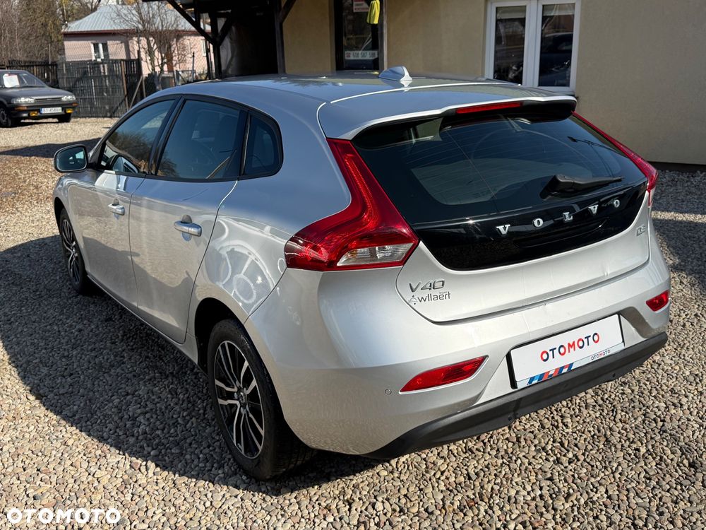 Volvo V40 D2 Kinetic - 6
