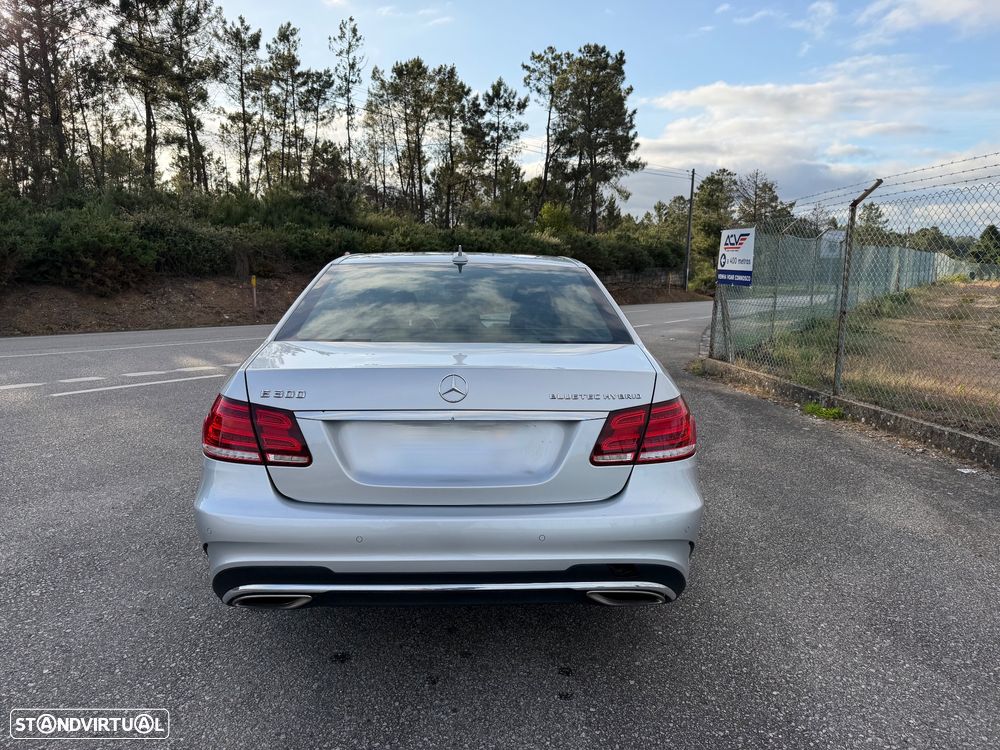 Mercedes-Benz E 300 ver-d-amg-line - 10