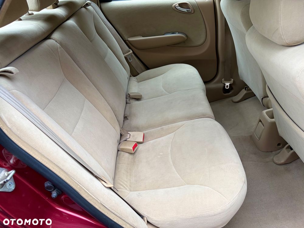 Honda City 1.4 Comfort - 32