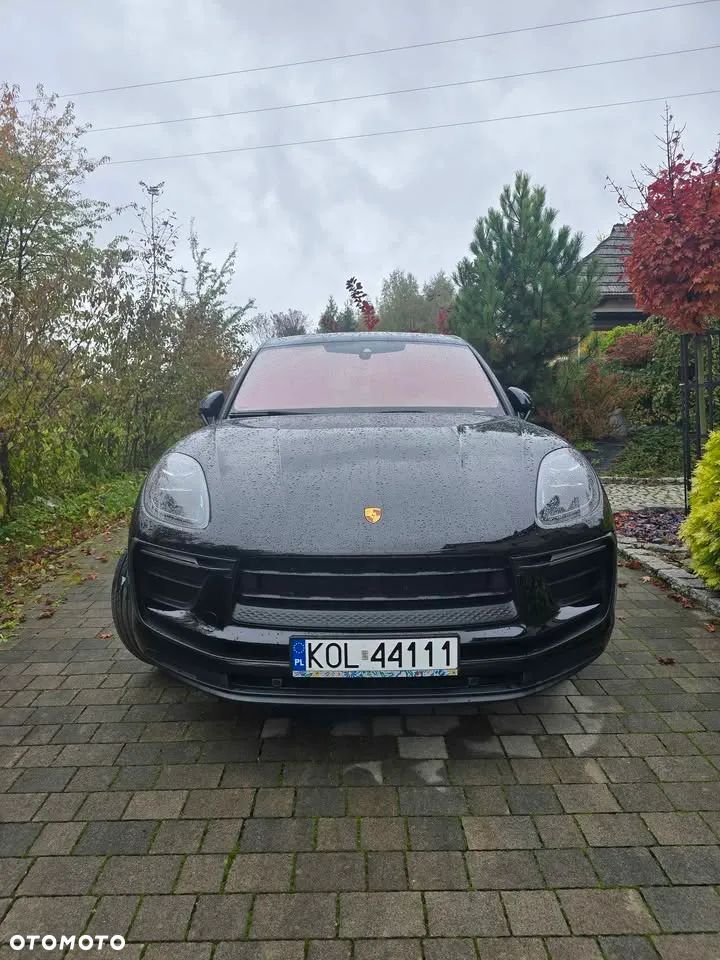 Porsche Macan Standard - 2