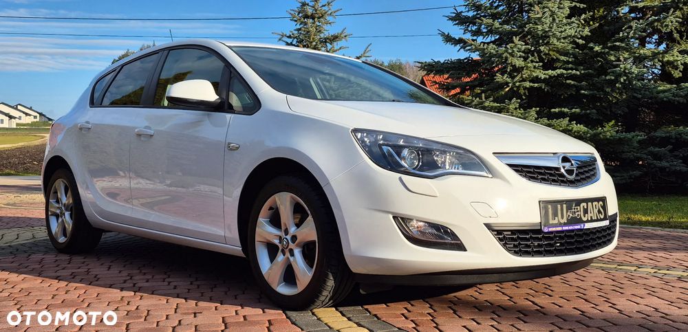 Opel Astra 1.4 ecoFLEX Cosmo - 34