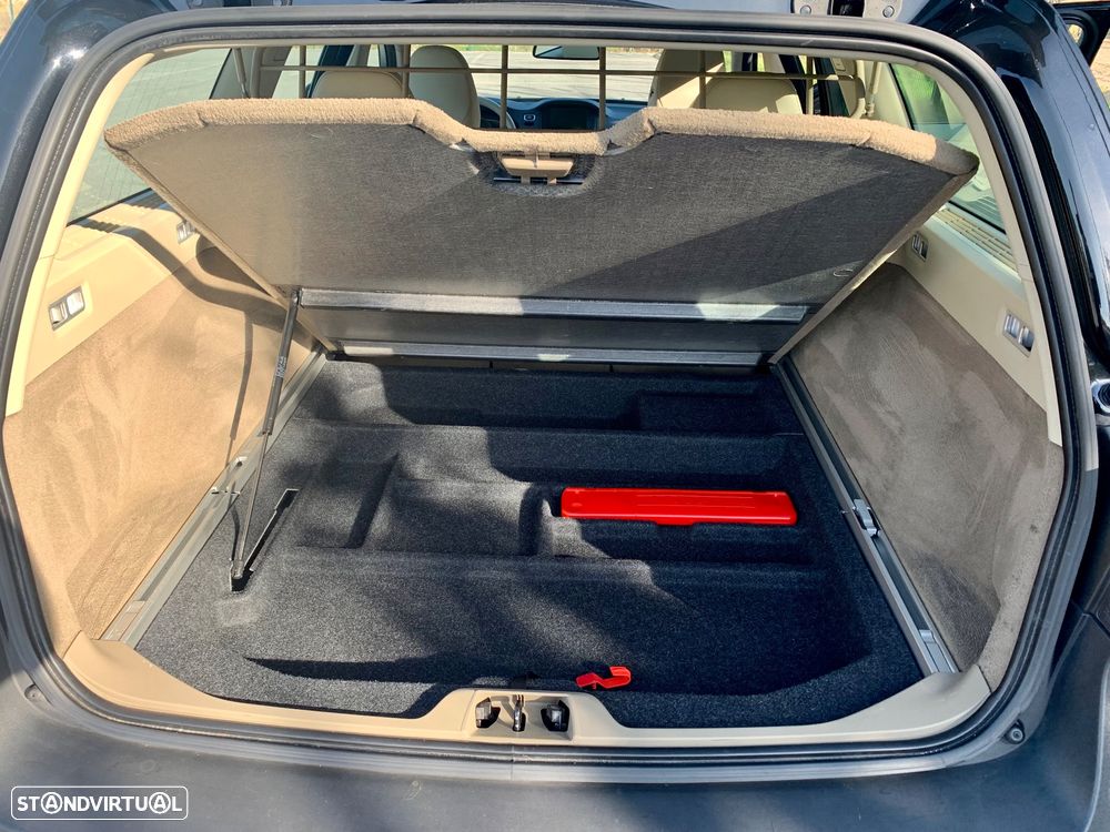 Volvo XC 70 2.0 D4 Momentum Start/Stop - 11