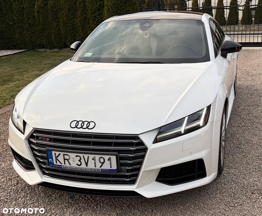 Audi TT S Coupé - 3