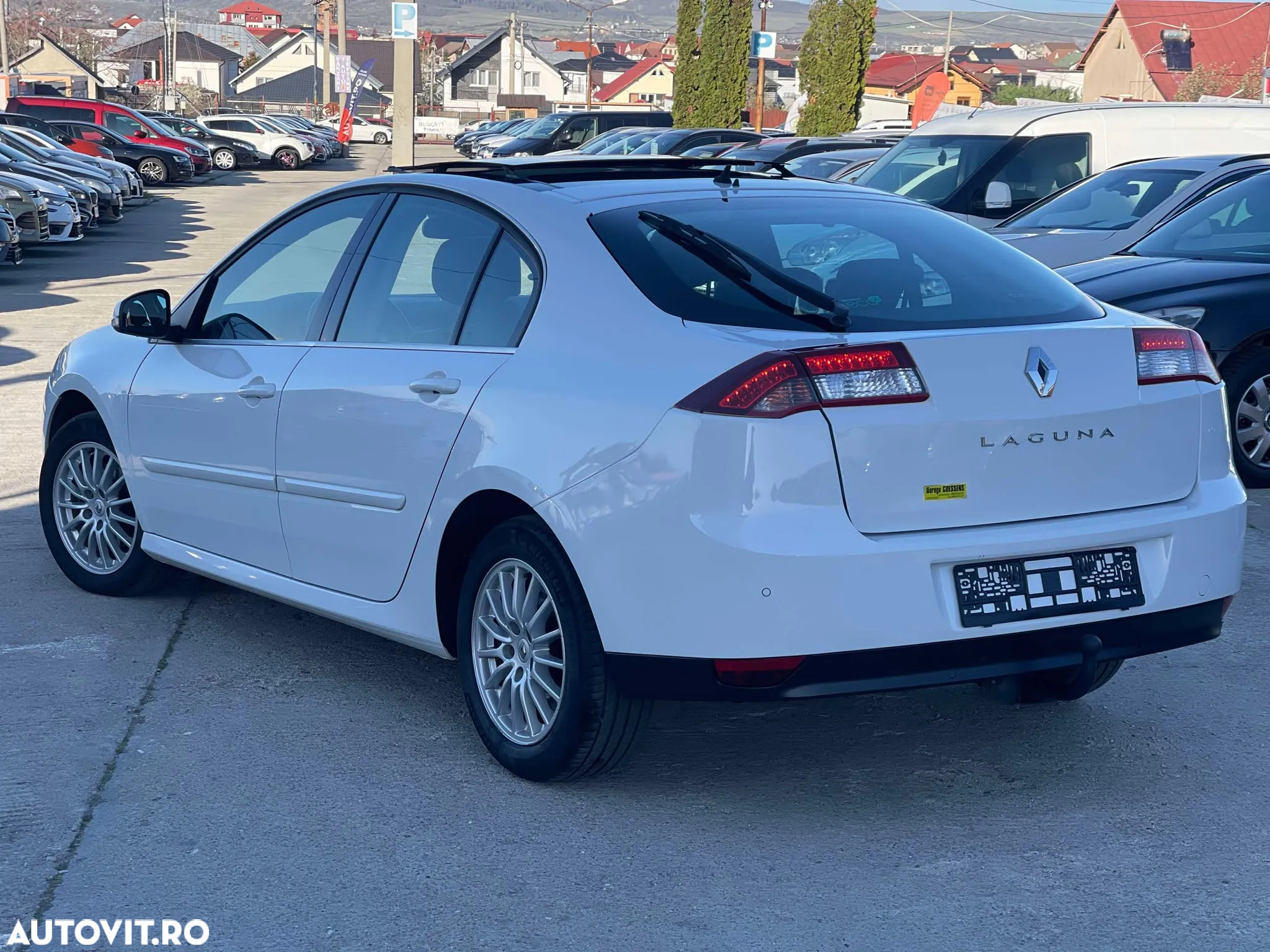Renault Laguna Grandtour dCi 110 FAP Paris Business - 14