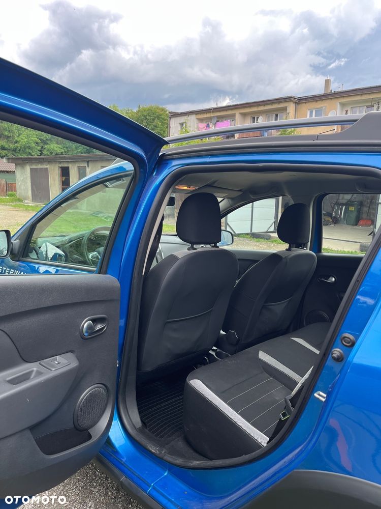 Dacia Sandero 1.5 dCi Laureate S&S - 10