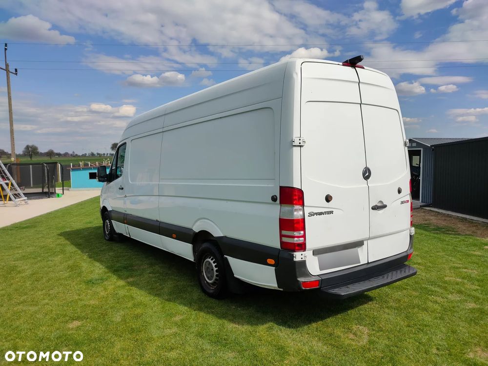 Mercedes-Benz SPRINTER - 7