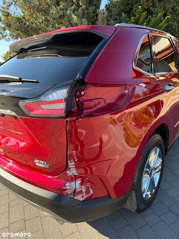 Ford Edge - 32