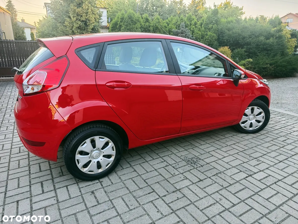 Ford Fiesta - 10