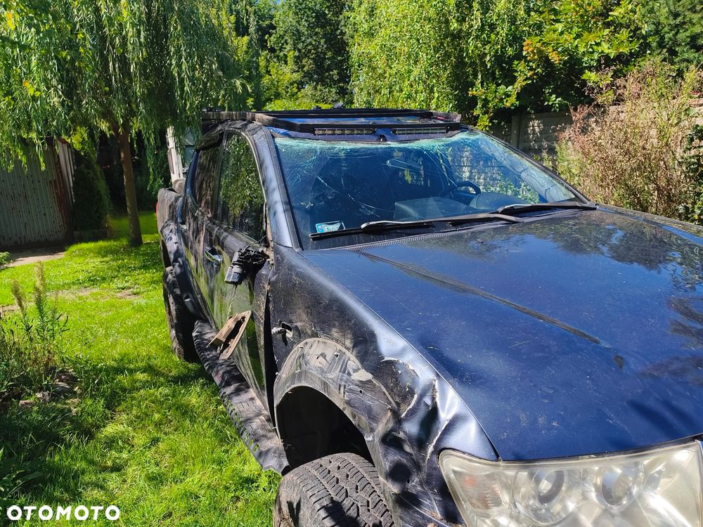 Mitsubishi L200 2.5 DID Intense + - 3
