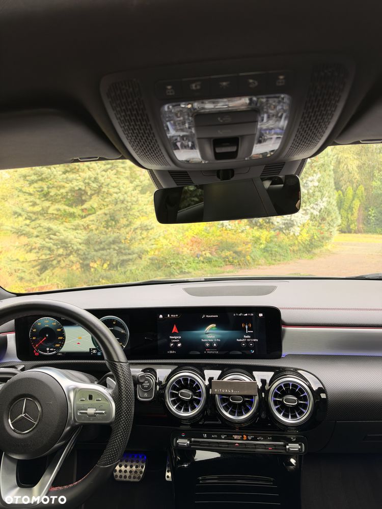 Mercedes-Benz CLA 200 AMG Line 7G-DCT - 11