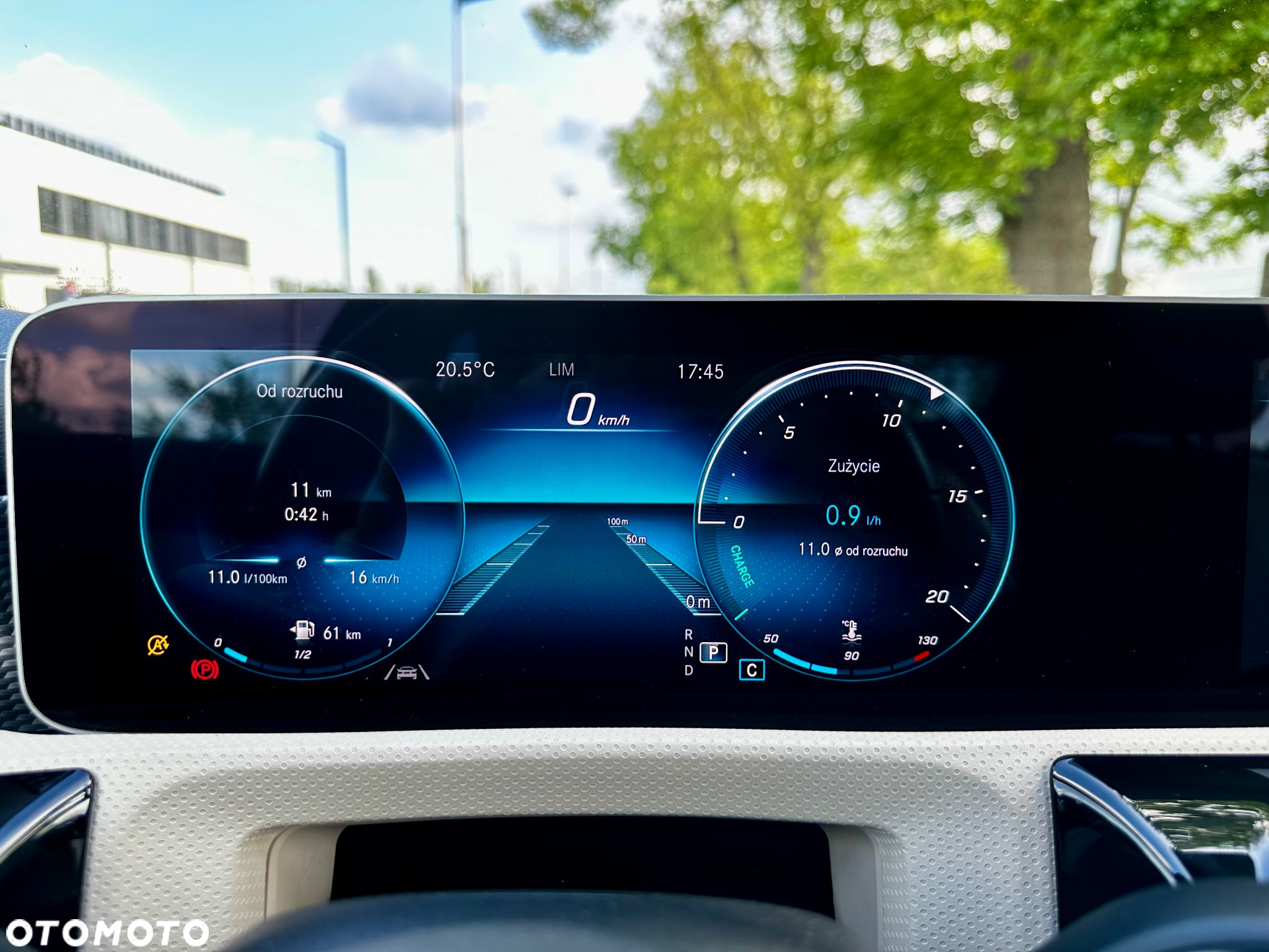 Mercedes-Benz CLA 180 Progressive 7G-DCT - 21