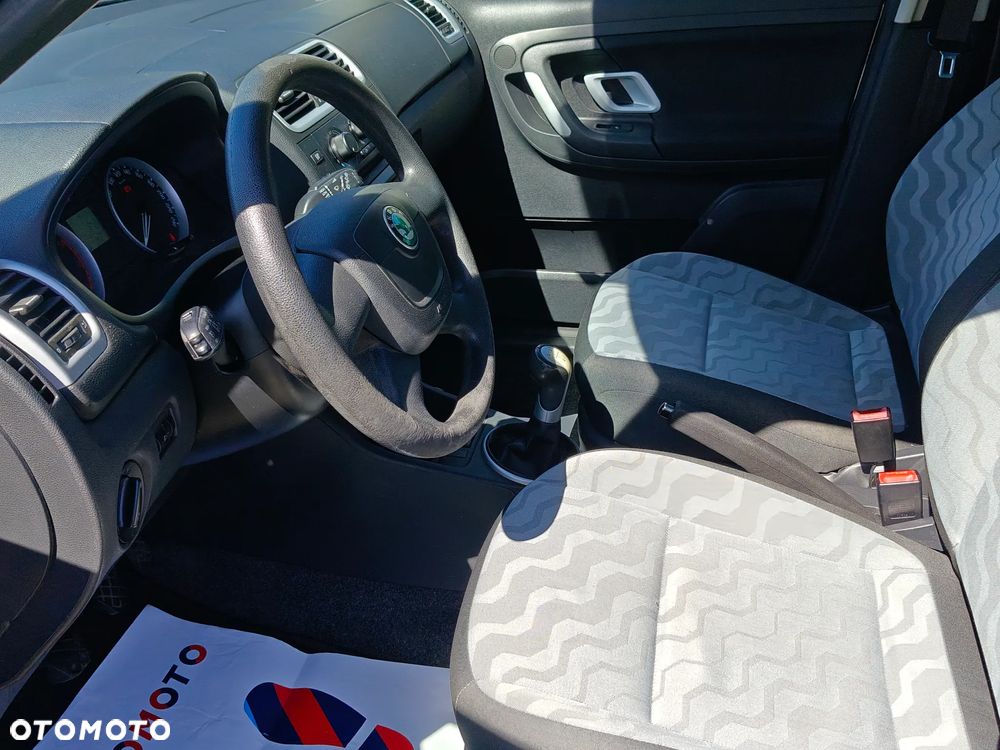 Skoda Fabia 1.4 16V Ambiente - 10