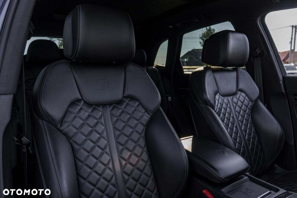 Audi SQ5 - 16