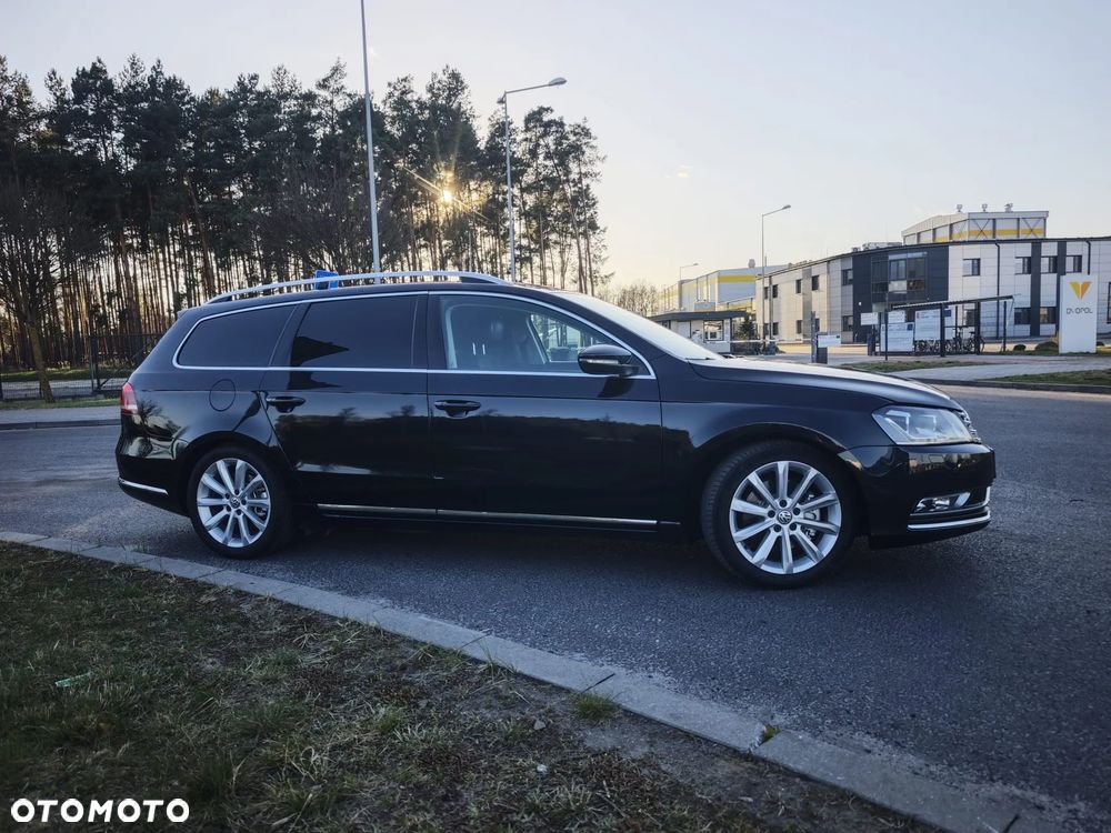 Volkswagen Passat 2.0 TDI DPF DSG Highline - 21