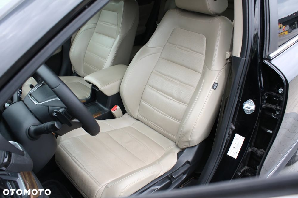 Honda CR-V 1.5 Lifestyle (Honda Connect+ / 7 os.) CVT - 24