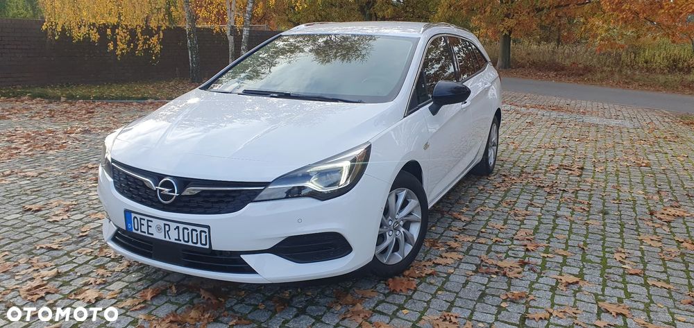 Opel Astra - 1
