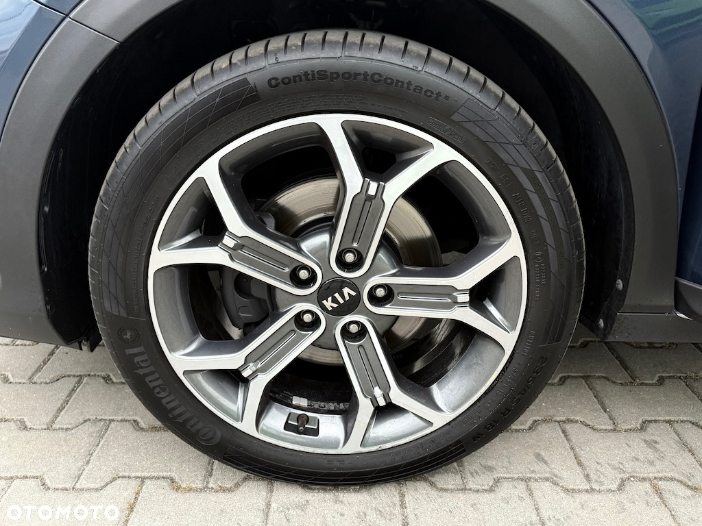 Kia XCeed - 16
