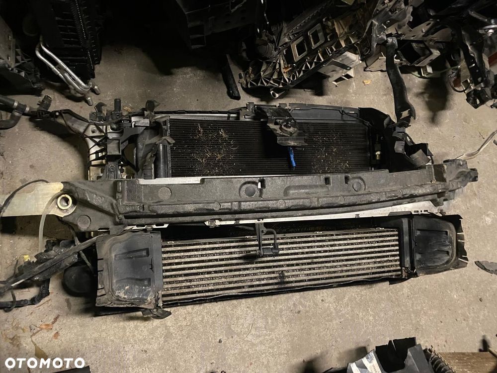 pas przedni chłodnica audi a6 c8 4k - 2