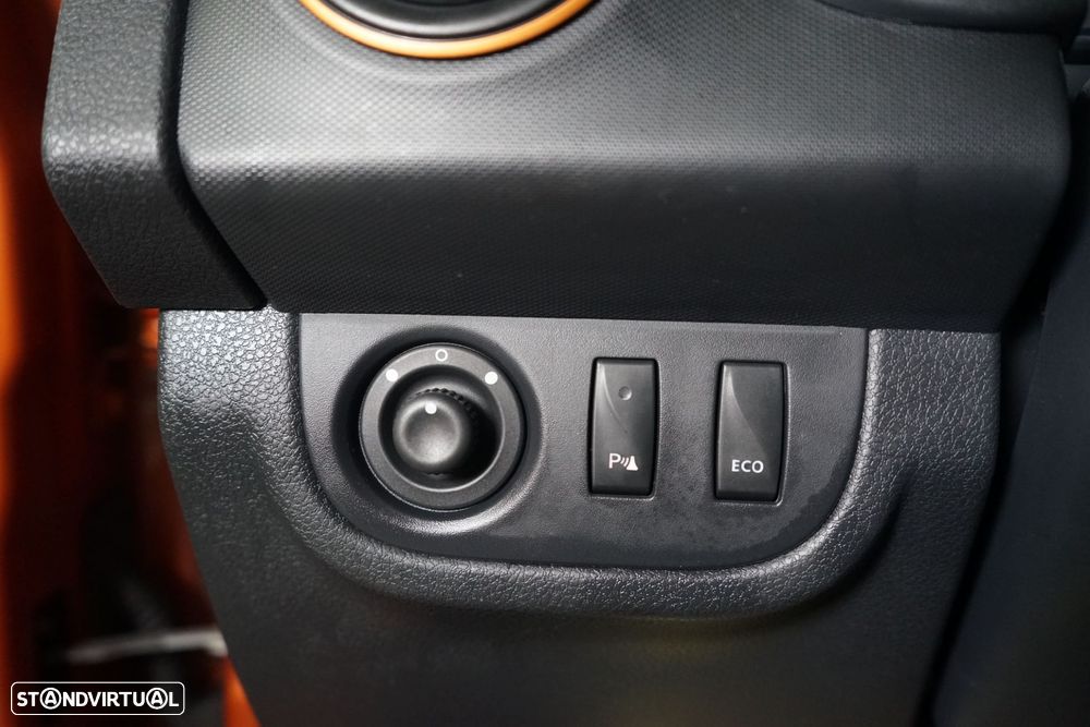 Dacia Sandero Stepway TCe 90 Easy-R S&S Celebration - 27