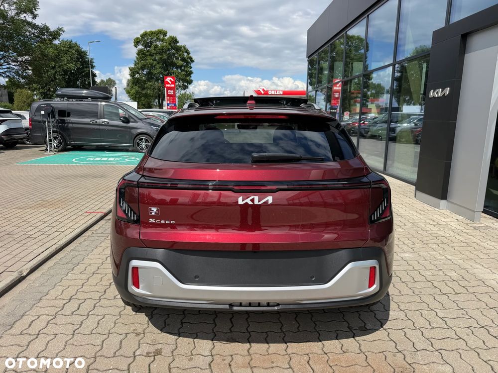 Kia XCeed 1.6 T-GDI Business Line DCT - 4