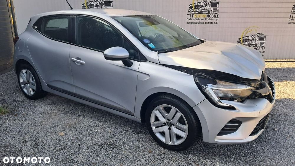 Renault Clio - 16