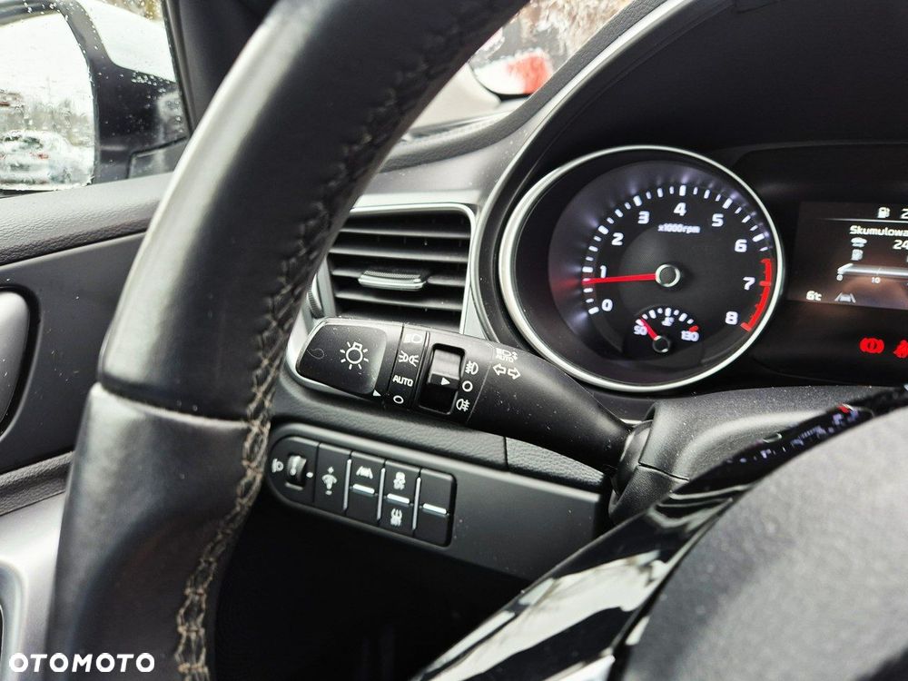 Kia Ceed 1.5 T-GDI M - 25