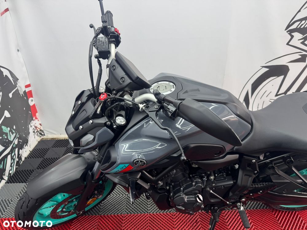Yamaha MT - 11