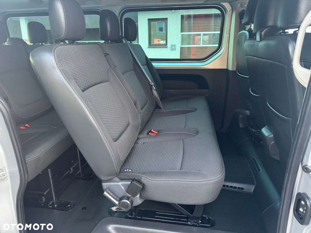 Opel Vivaro - 29