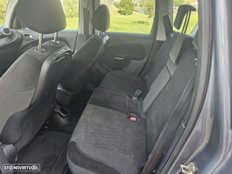 Citroën C3 Picasso - 23