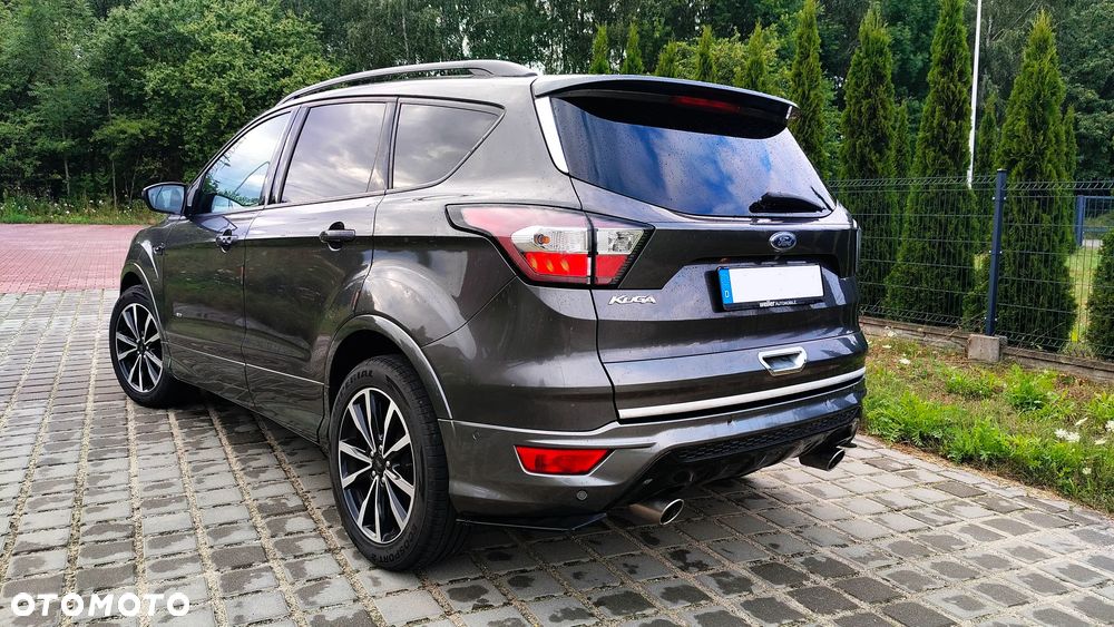 Ford Kuga 2.0 TDCi 4x4 ST-Line - 7