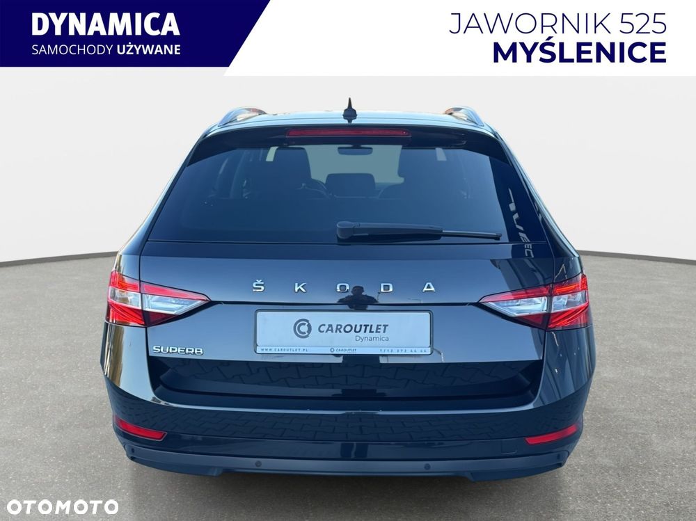 Skoda Superb 2.0 TDI DSG Ambition - 8