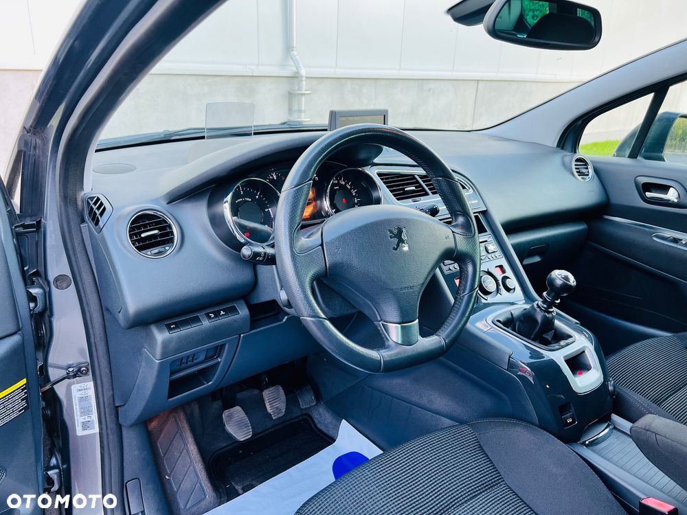 Peugeot 5008 HDI 150 Allure - 5
