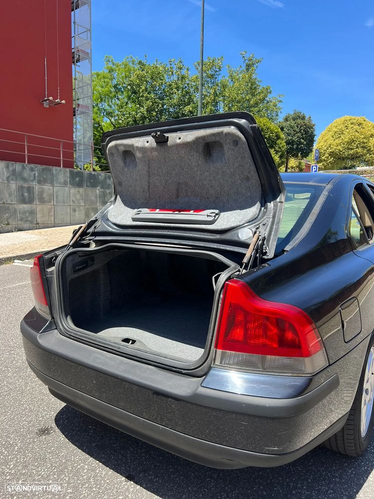 Volvo S60 2.0 T - 7