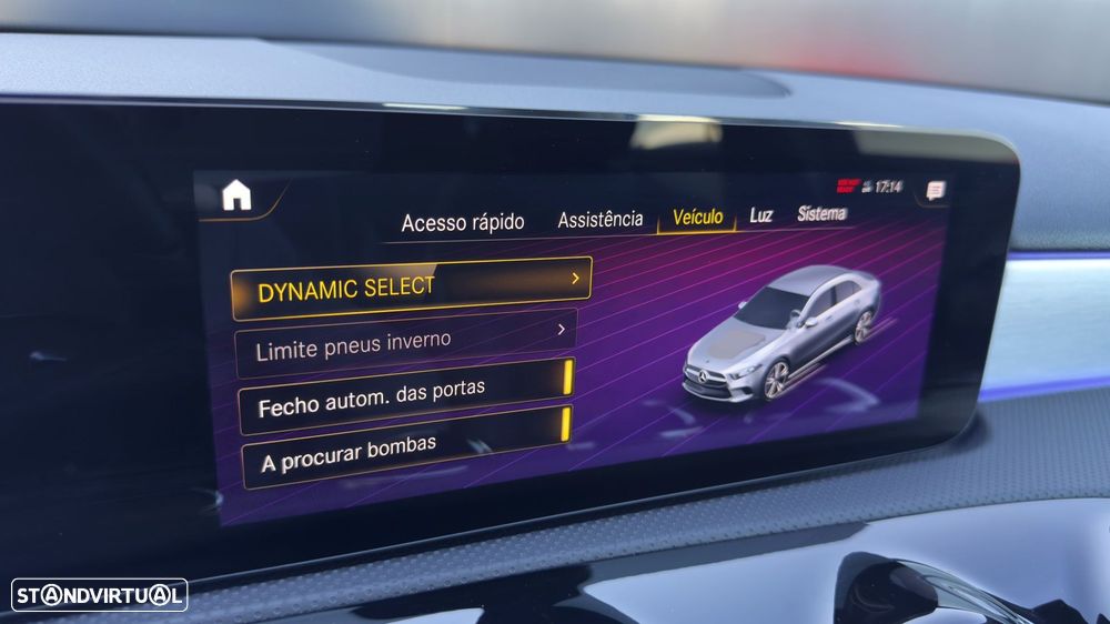 Mercedes-Benz A 250 Limousine e 8G-DCT AMG Line - 27