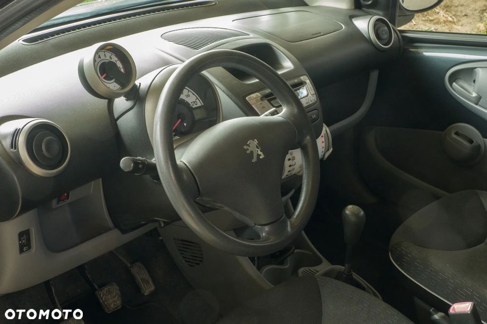 Peugeot 107 70 Urban Move - 11